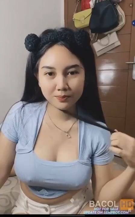 Cantik Amat Kak Susi Live Jadi Bahan Coli