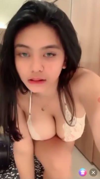 Joice Model IG Sexy Hot Dance