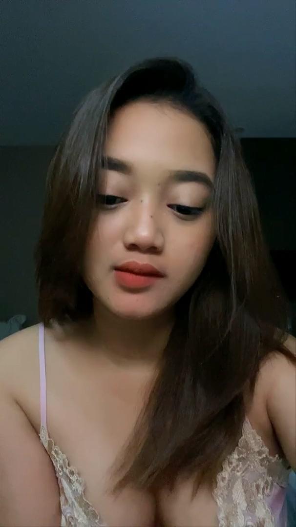 Lalita Cantik Montok Perdana Show