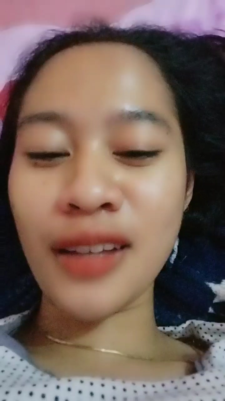 Nissa Spil Toketnya Live Sebelum Tidur