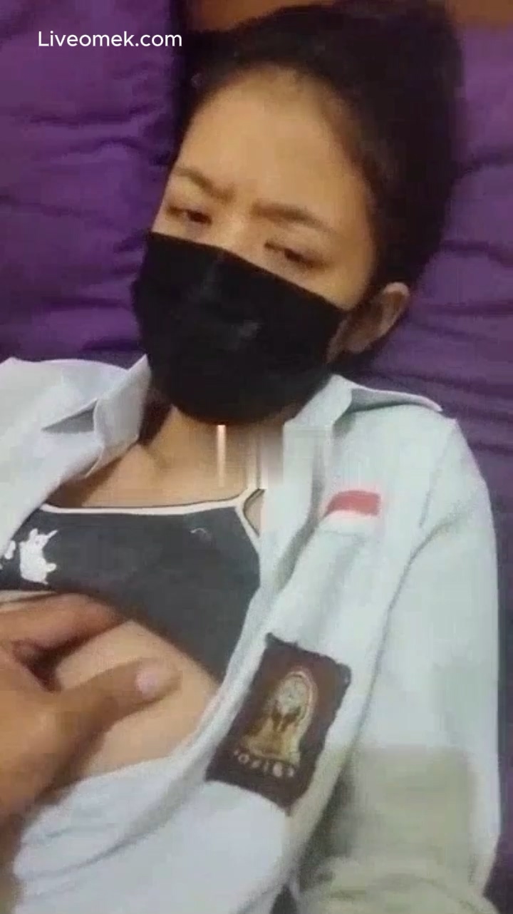 Cewek Tiktok SMA Pelajar Sewakan Badan